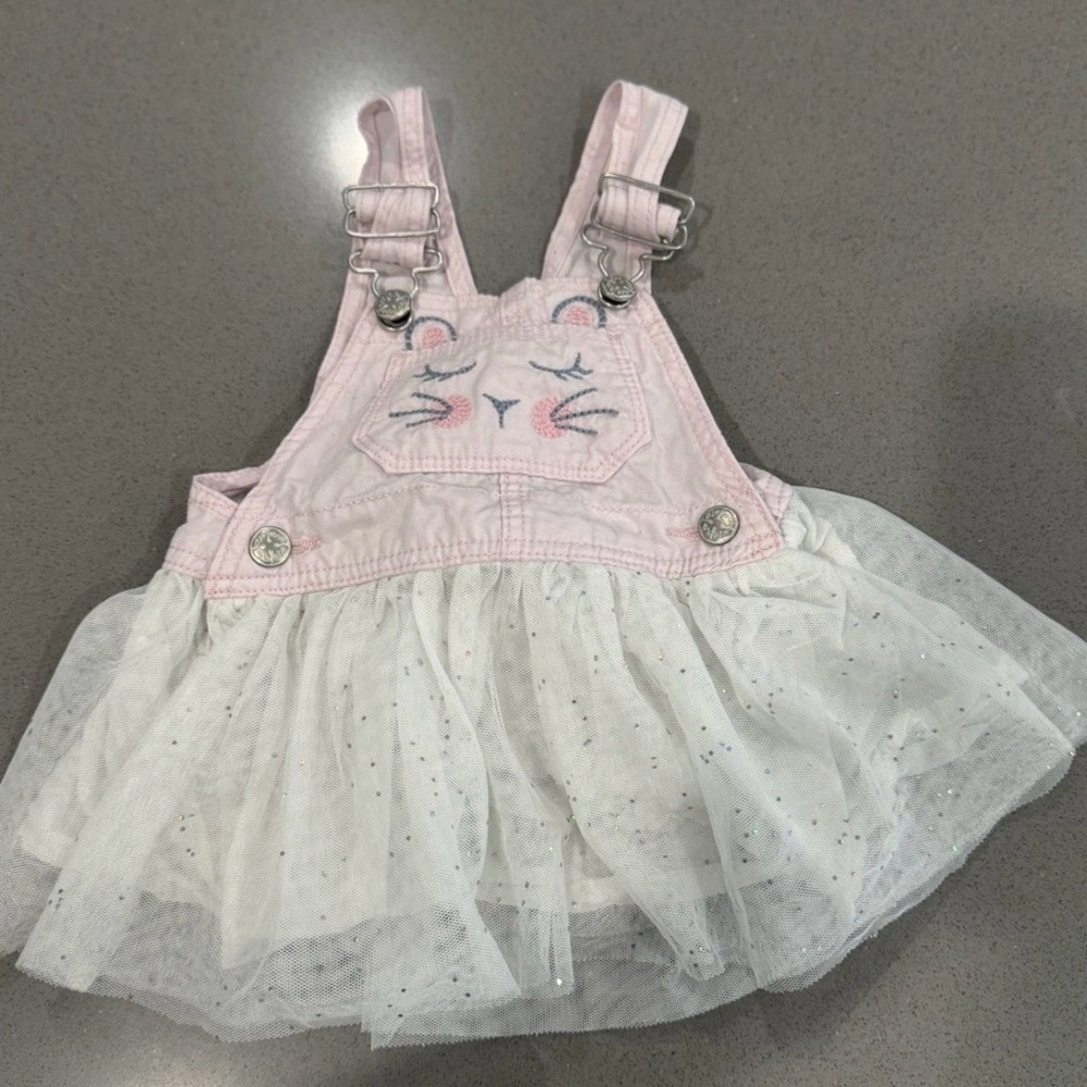 Oshkosh B'Gosh Baby Girls Size 6M Overalls Skirt Bunny Face/Tail Tutu